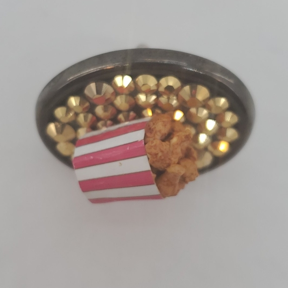 FRIED CHICKEN BUCKET SWAROVSKI RHINESTONE RING - Picture 7 of 7